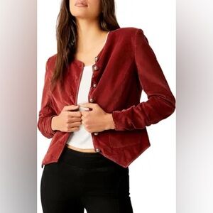 NEW FREE PEOPLE Becky Velvet Jacket / Garnet Grotto size medium
